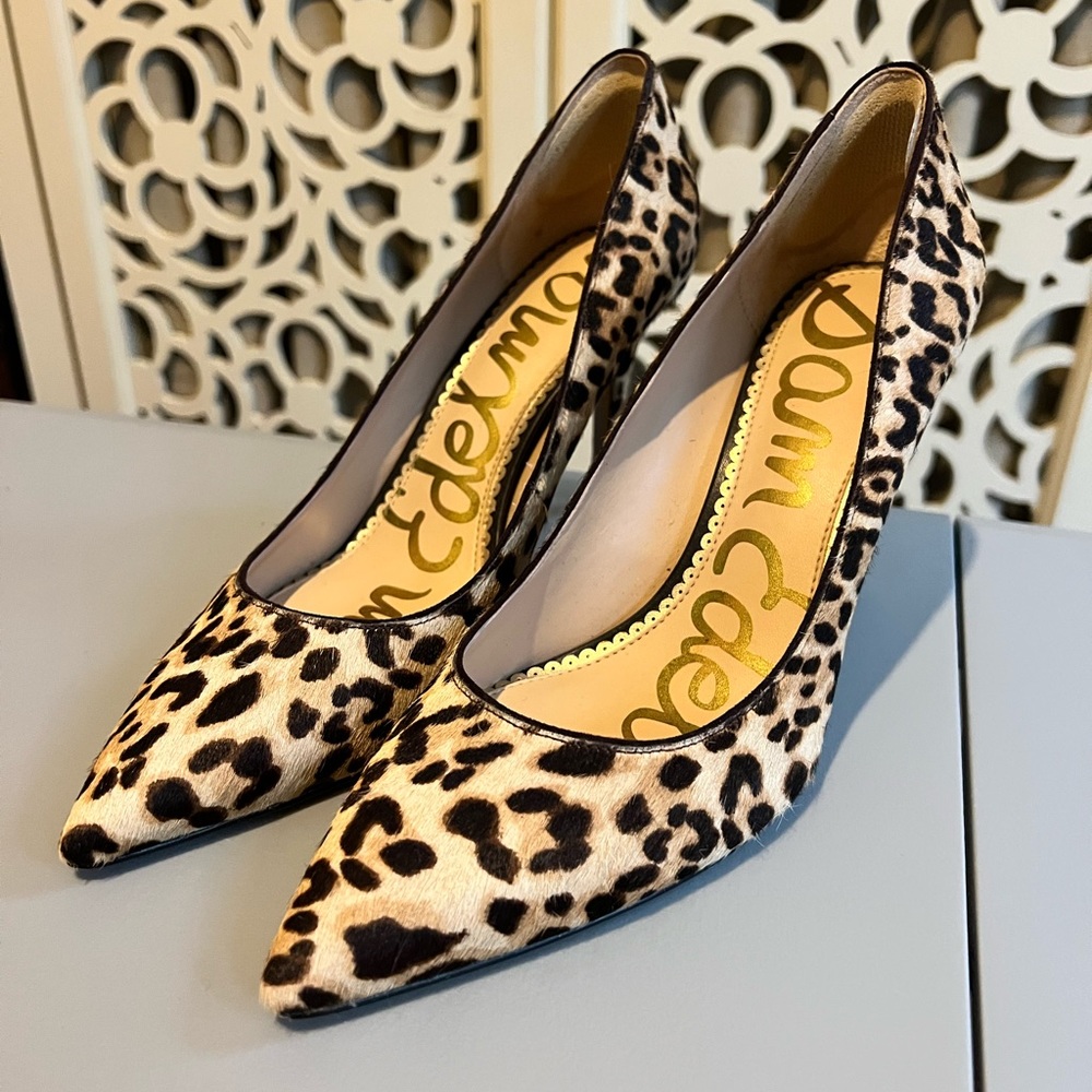 Sam Edelman Hazel Pumps. Suede animal print. Excellent condition. Worn once.